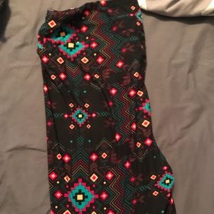 Never worn lularoe tall and curvy
